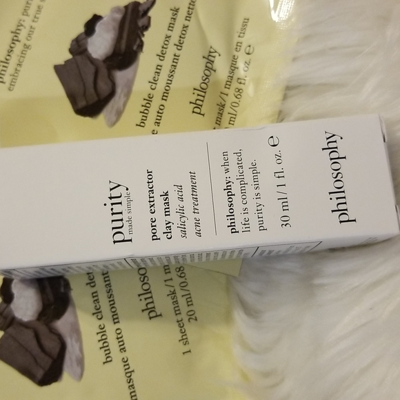 Philosophy Purity Bundle: 2 Detox Masks, 1 oz. Pore Extractor - Picture 2 of 16